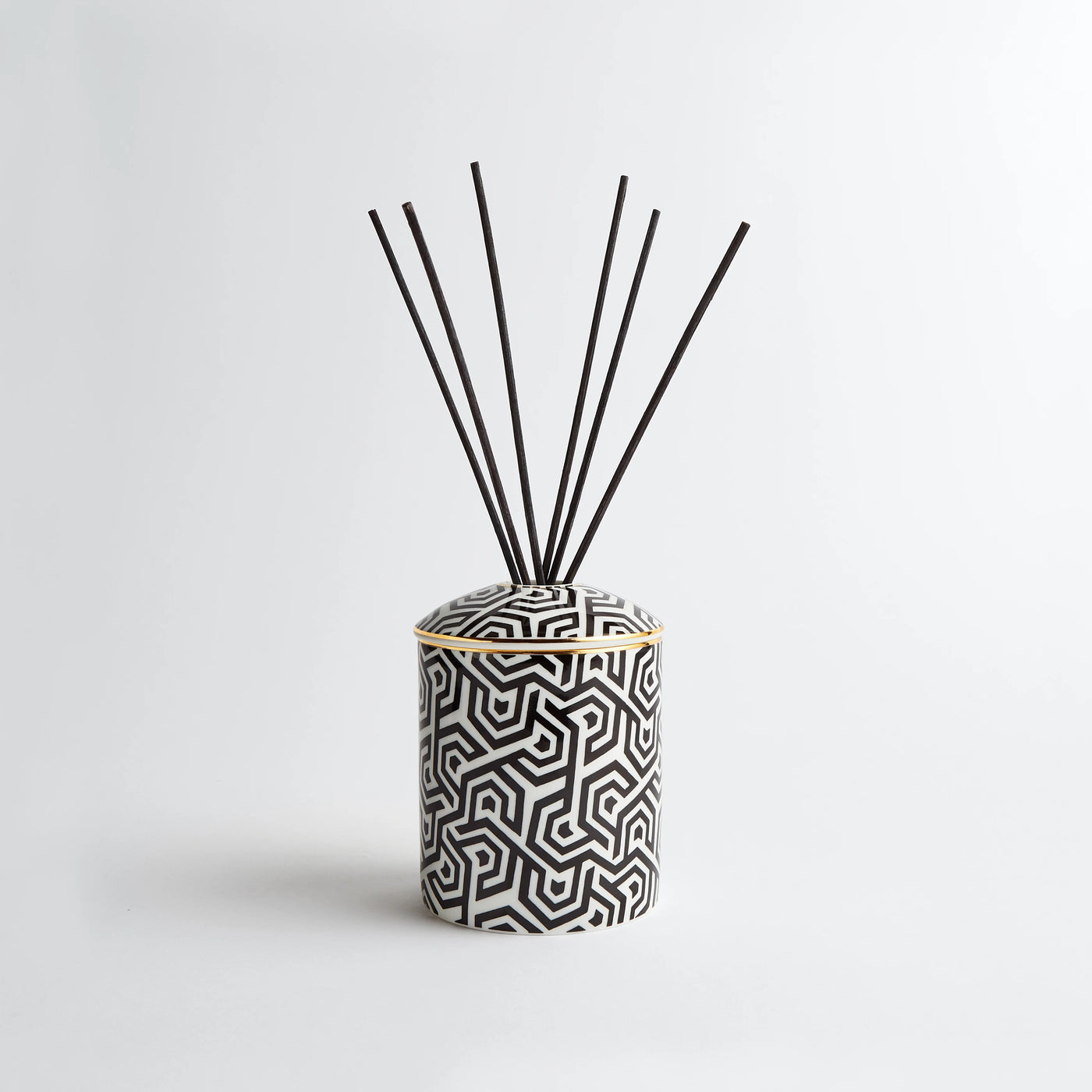 Maison Splendid fine bone china diffuser in black and white geometric design with number five fragrance floral scent